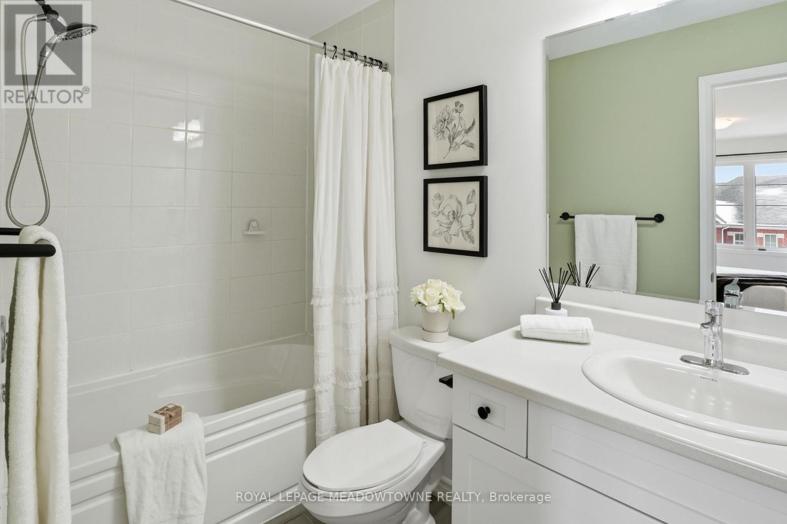 1272 Wintergreen Place, Milton, Ontario  L9E 1S4 - Photo 28 - W12805068