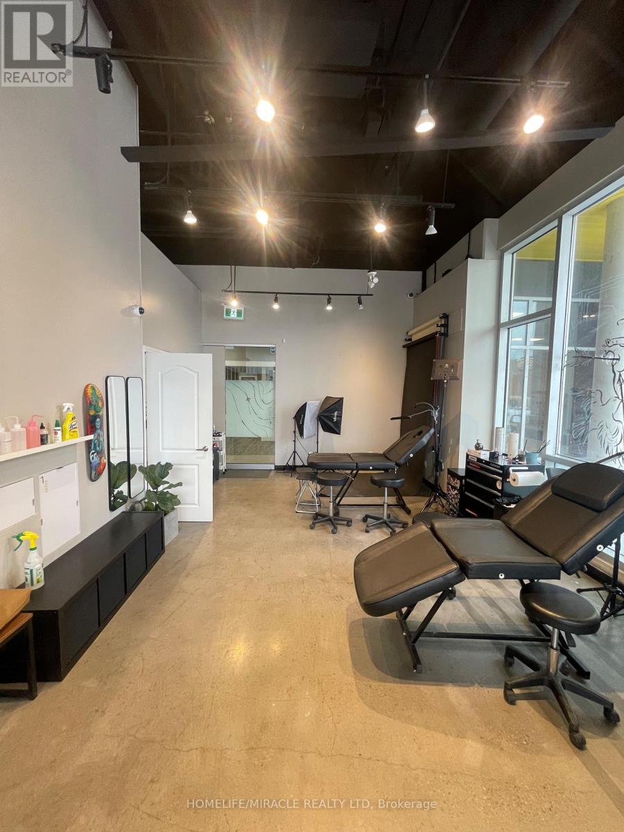 111 - 1275 Finch Street, Toronto, Ontario  M3J 2B1 - Photo 11 - W12805094