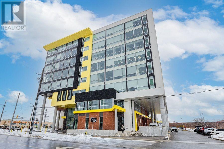 111 - 1275 Finch Street, Toronto, Ontario  M3J 2B1 - Photo 2 - W12805094