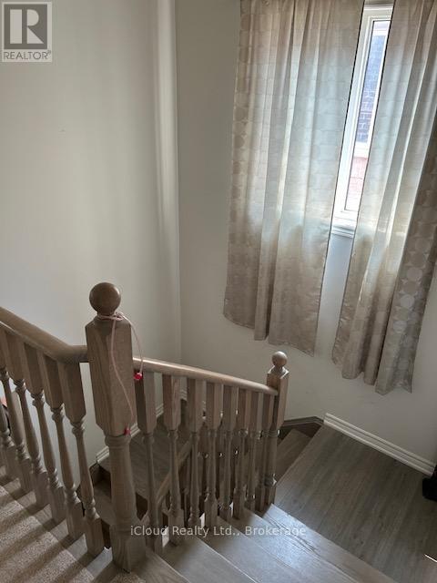 1449 Chretien Street, Milton, Ontario  L9E 1J1 - Photo 12 - W12805112