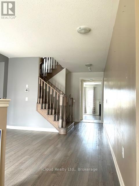 1449 Chretien Street, Milton, Ontario  L9E 1J1 - Photo 16 - W12805112