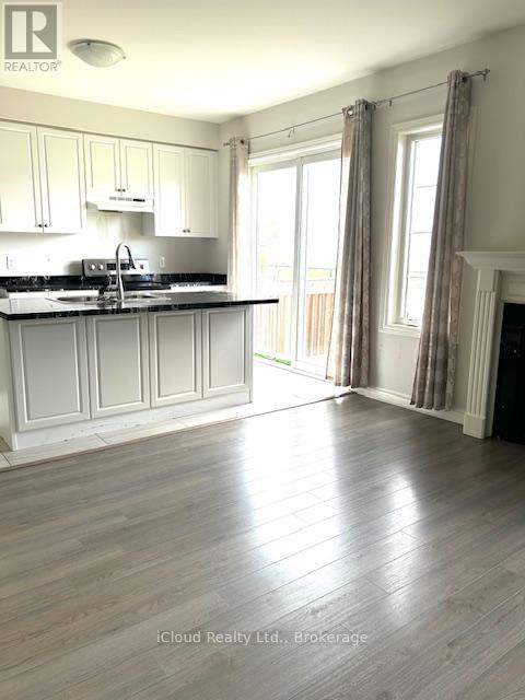 1449 Chretien Street, Milton, Ontario  L9E 1J1 - Photo 3 - W12805112