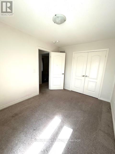 1449 Chretien Street, Milton, Ontario  L9E 1J1 - Photo 5 - W12805112