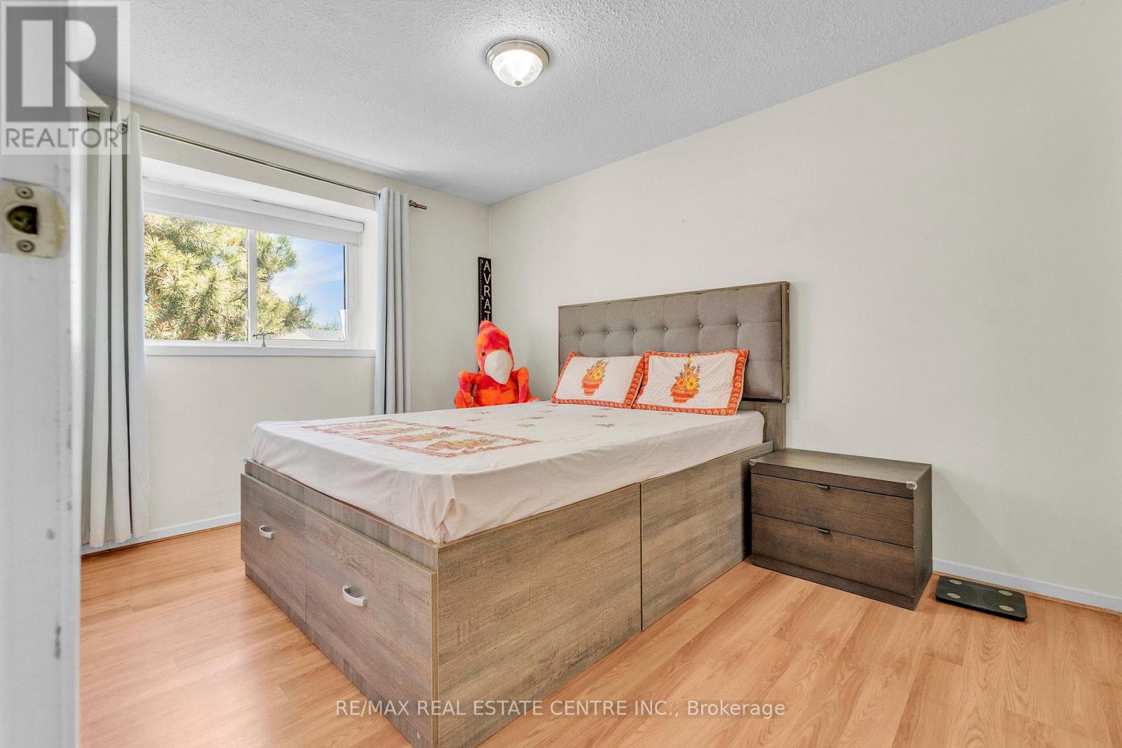 102 - 105 Hansen Road N, Brampton, Ontario  L6V 3C9 - Photo 16 - W12805120