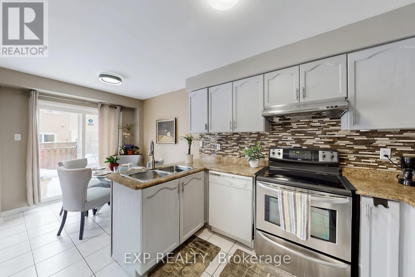 41 Bramfield Street, Brampton, Ontario  L7A 2W1 - Photo 17 - W12805148