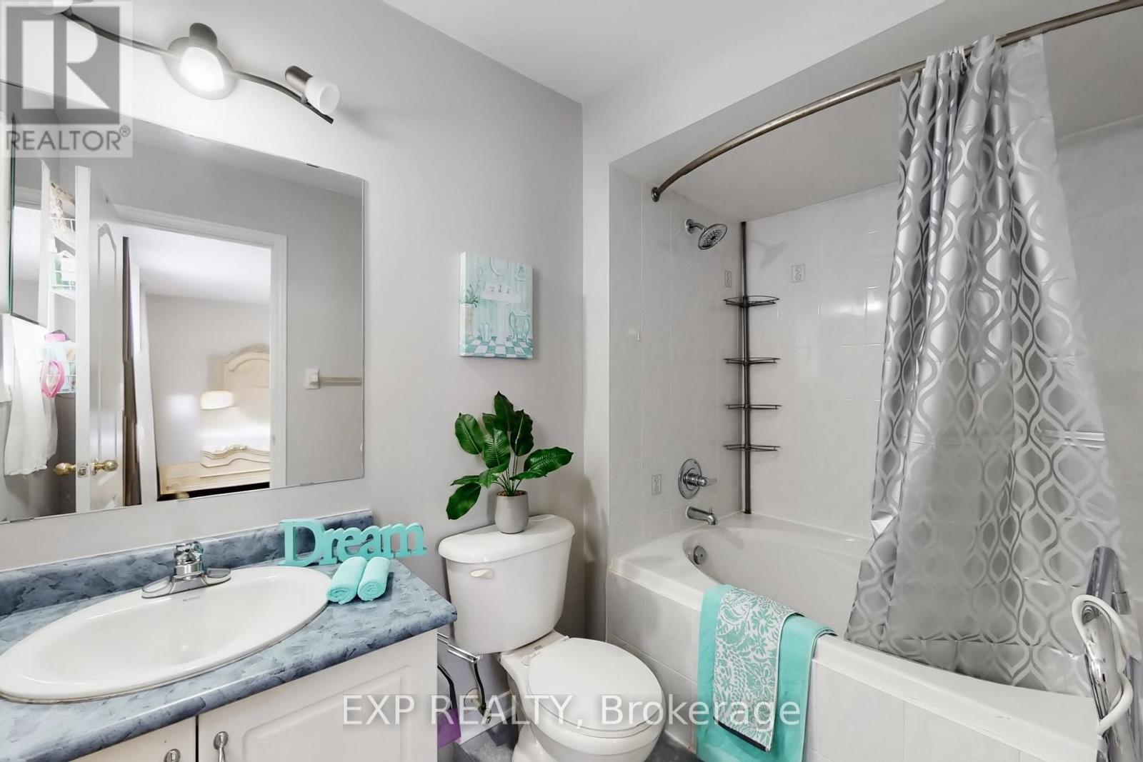 41 Bramfield Street, Brampton, Ontario  L7A 2W1 - Photo 34 - W12805148