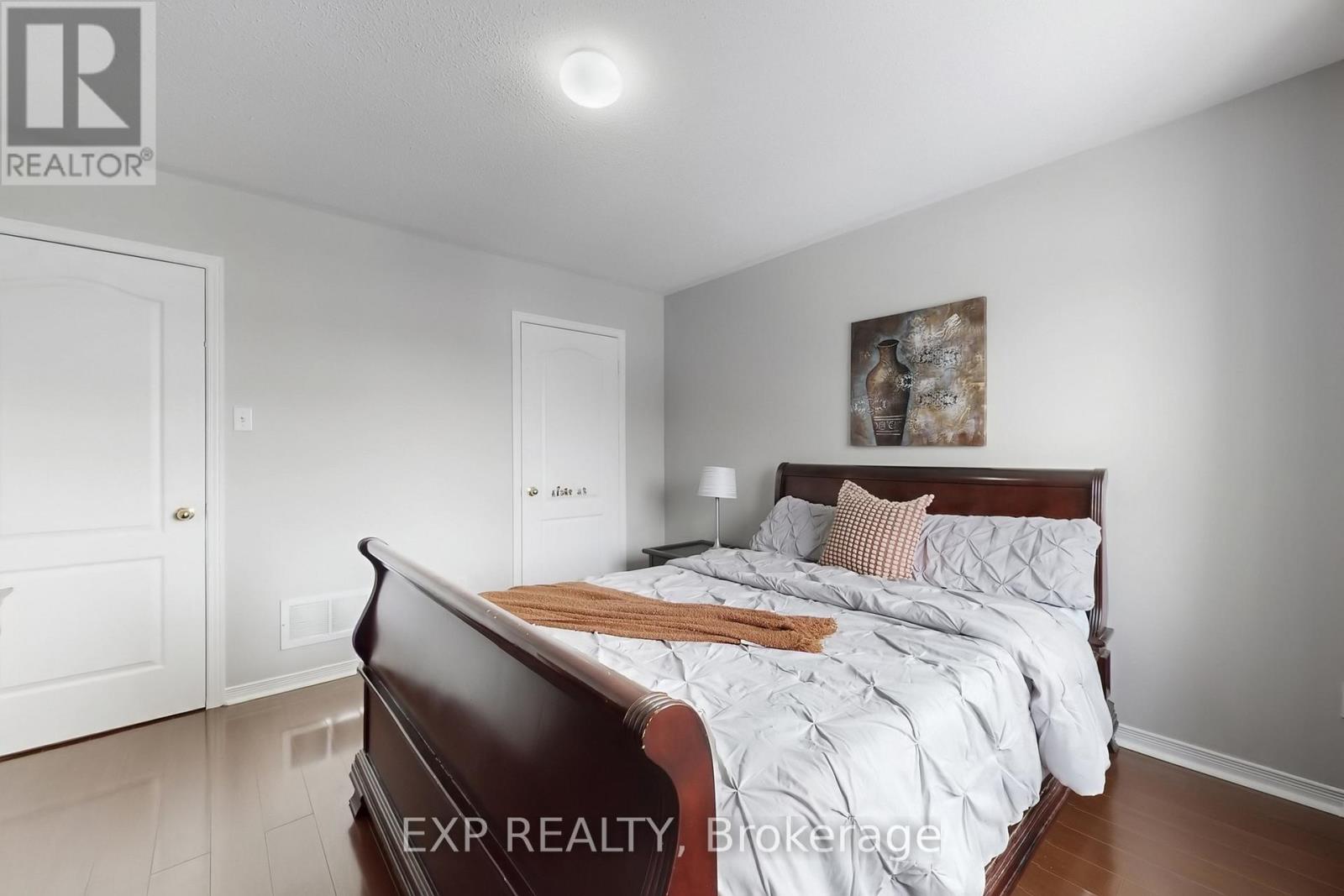41 Bramfield Street, Brampton, Ontario  L7A 2W1 - Photo 38 - W12805148
