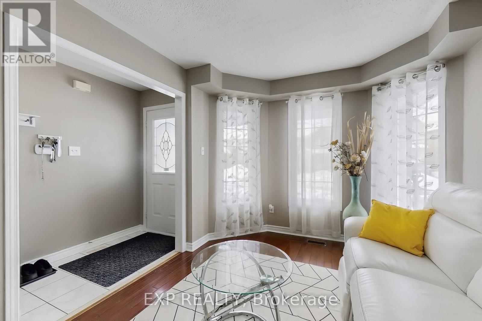 41 Bramfield Street, Brampton, Ontario  L7A 2W1 - Photo 6 - W12805148