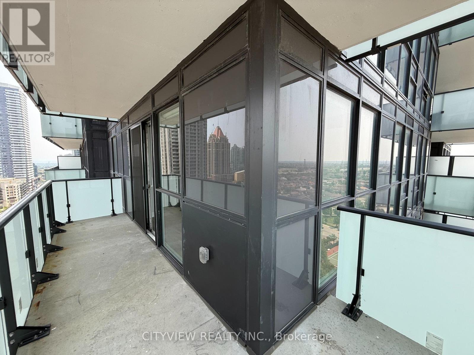 2811 - 430 Square One Drive, Mississauga (City Centre), Ontario  L5B 0L6 - Photo 11 - W12805206