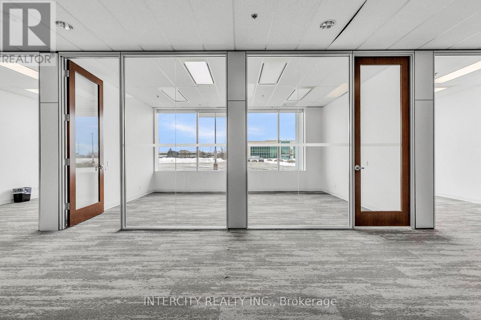 5750 Explorer Drive, Mississauga, Ontario  L4W 5K9 - Photo 11 - W12805220