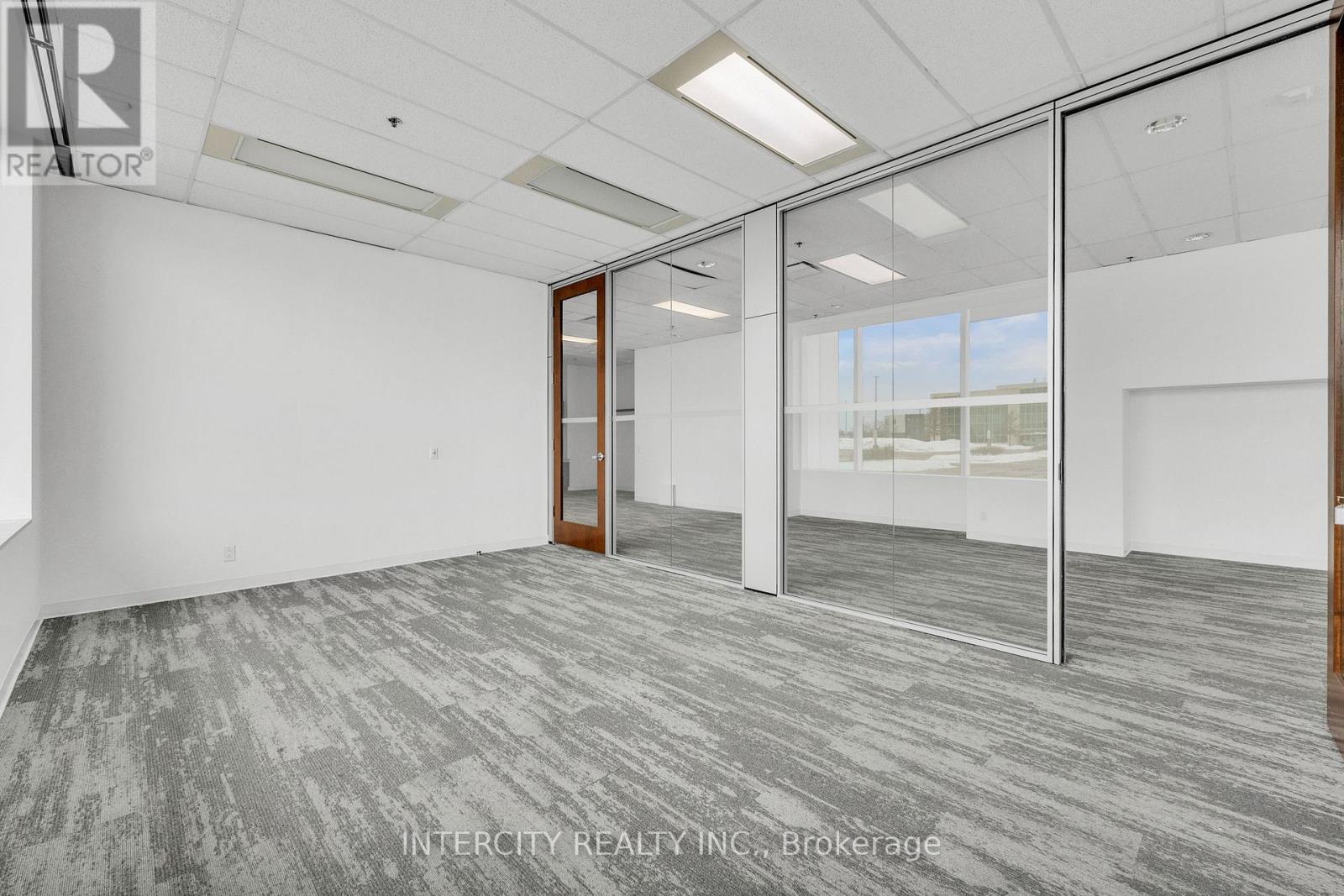 5750 Explorer Drive, Mississauga, Ontario  L4W 5K9 - Photo 13 - W12805220