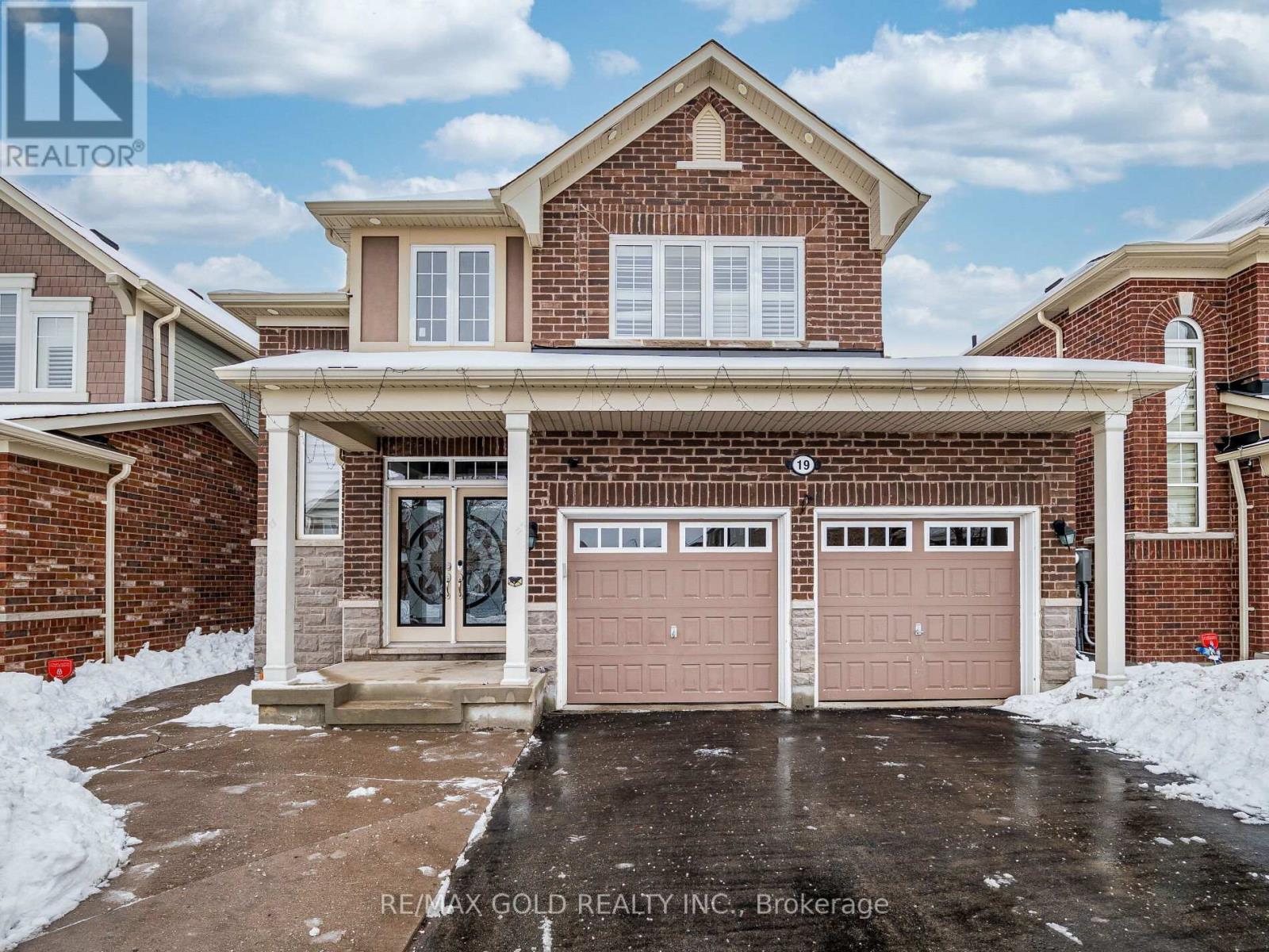 19 KILLICK ROAD, Brampton, Ontario