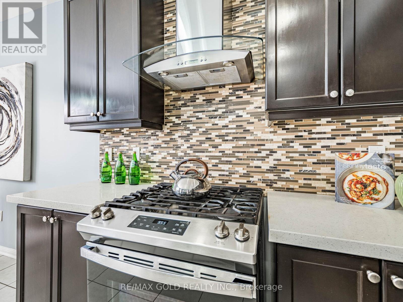 19 Killick Road, Brampton, Ontario  L7A 0Y6 - Photo 19 - W12805226