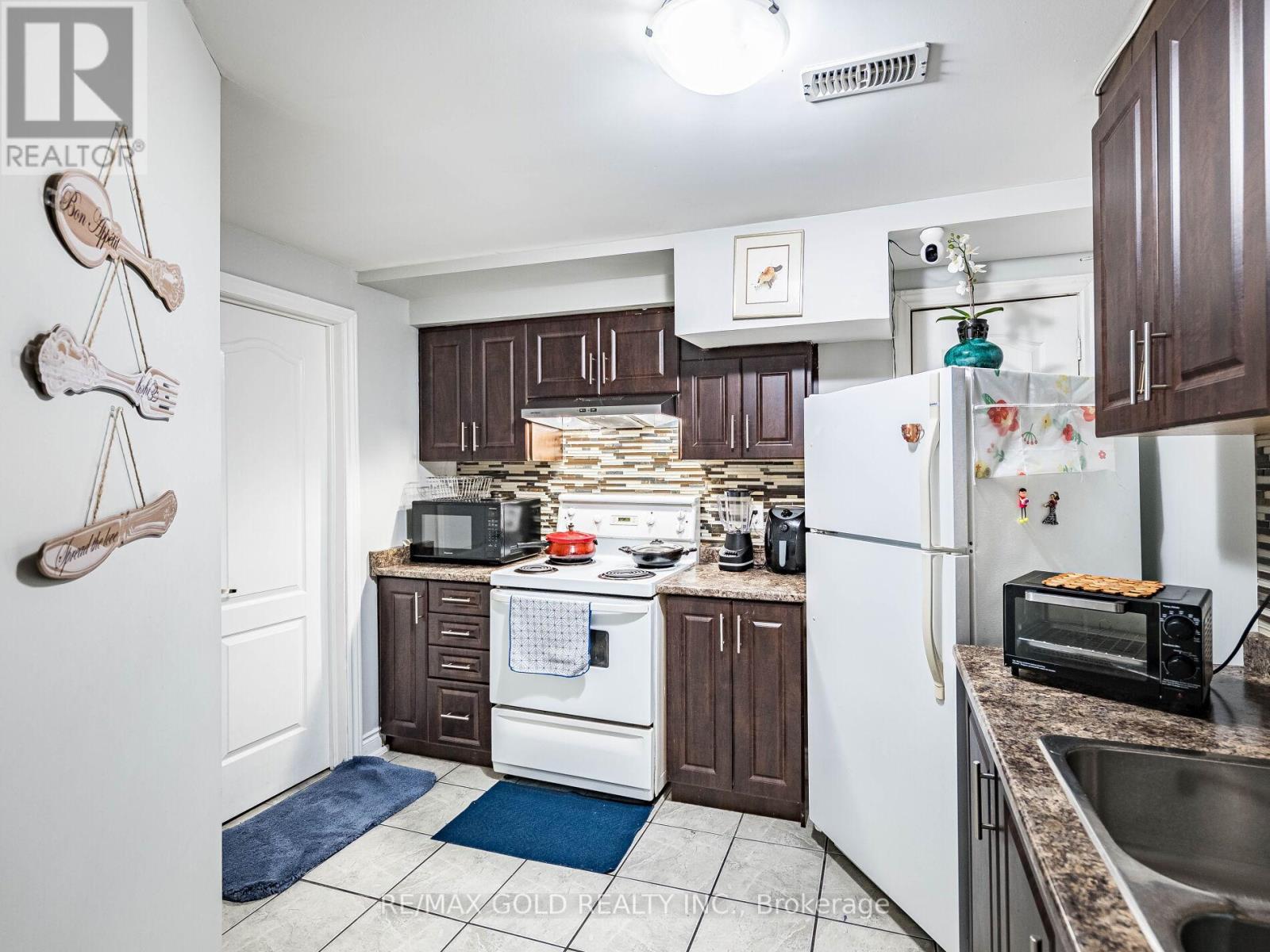 19 Killick Road, Brampton, Ontario  L7A 0Y6 - Photo 40 - W12805226