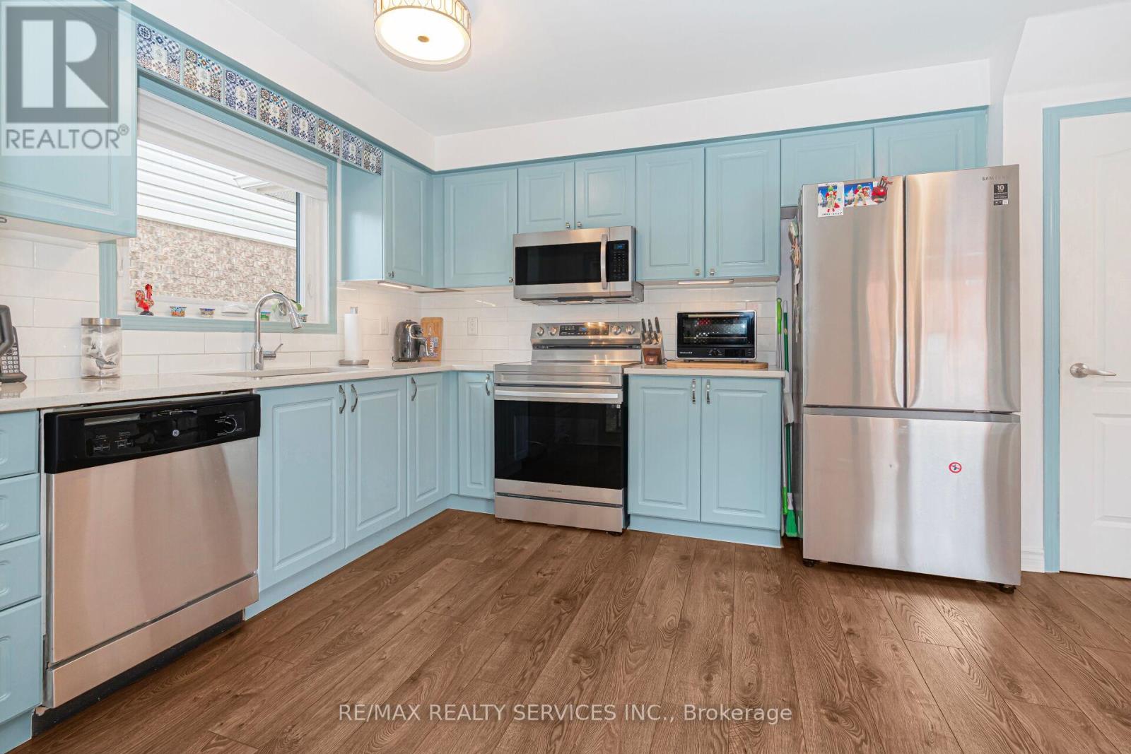 12 Thorpe Crescent, Brampton, Ontario  L7A 1P9 - Photo 12 - W12805236