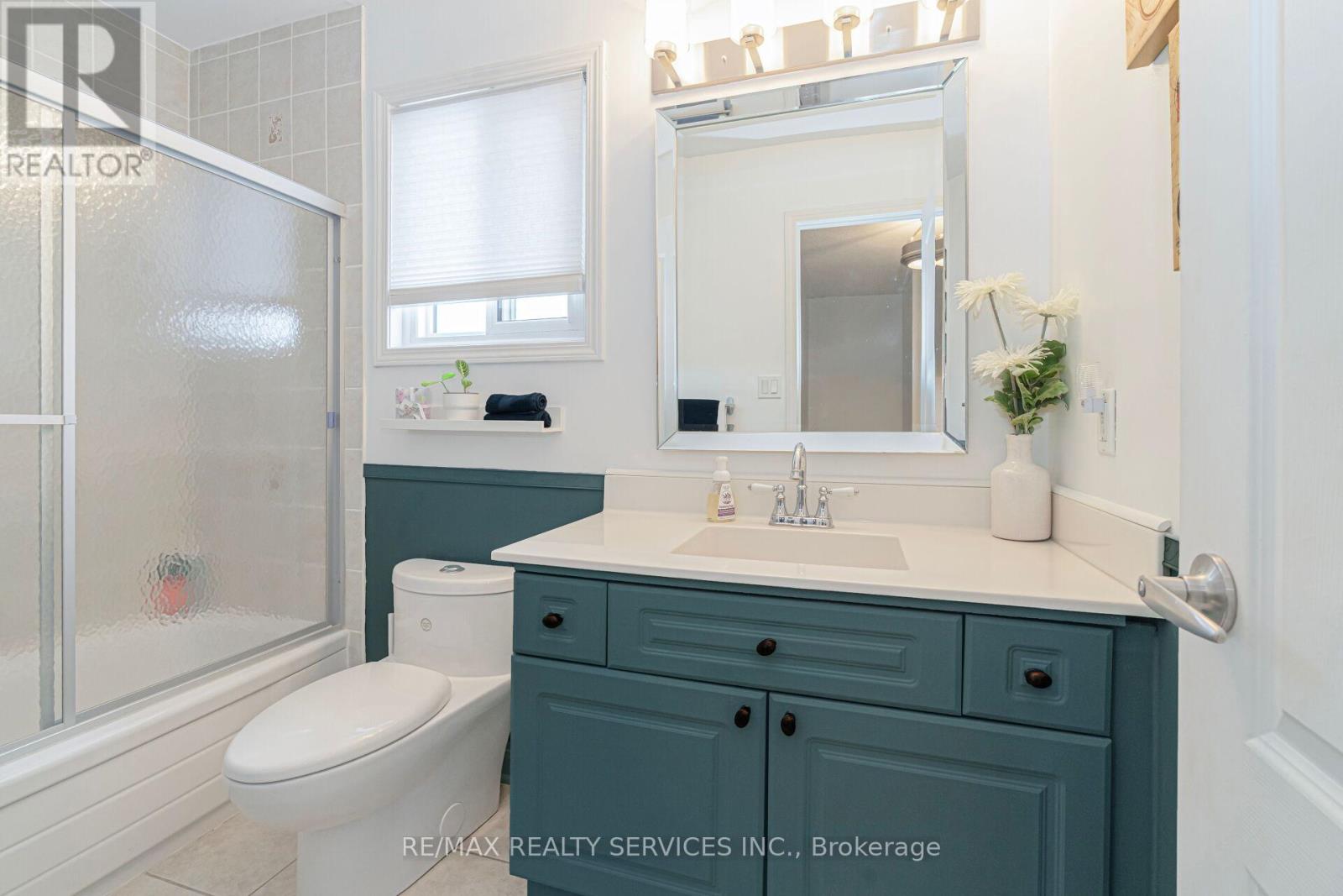 12 Thorpe Crescent, Brampton, Ontario  L7A 1P9 - Photo 26 - W12805236