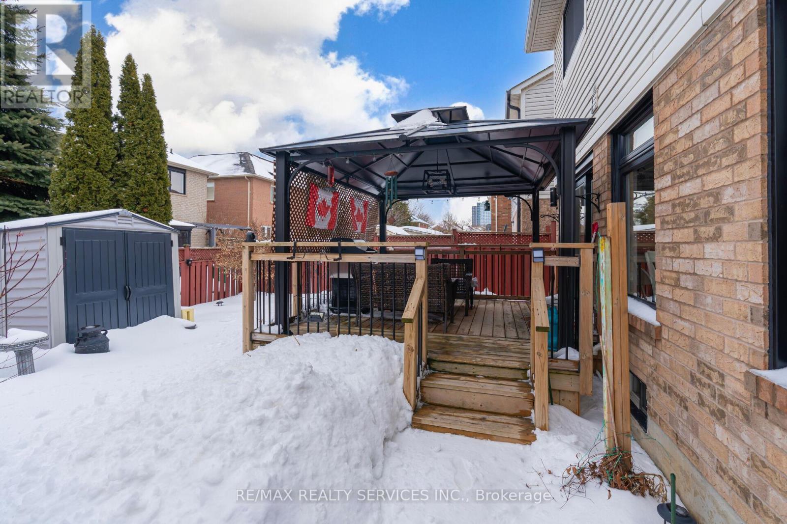 12 Thorpe Crescent, Brampton, Ontario  L7A 1P9 - Photo 36 - W12805236