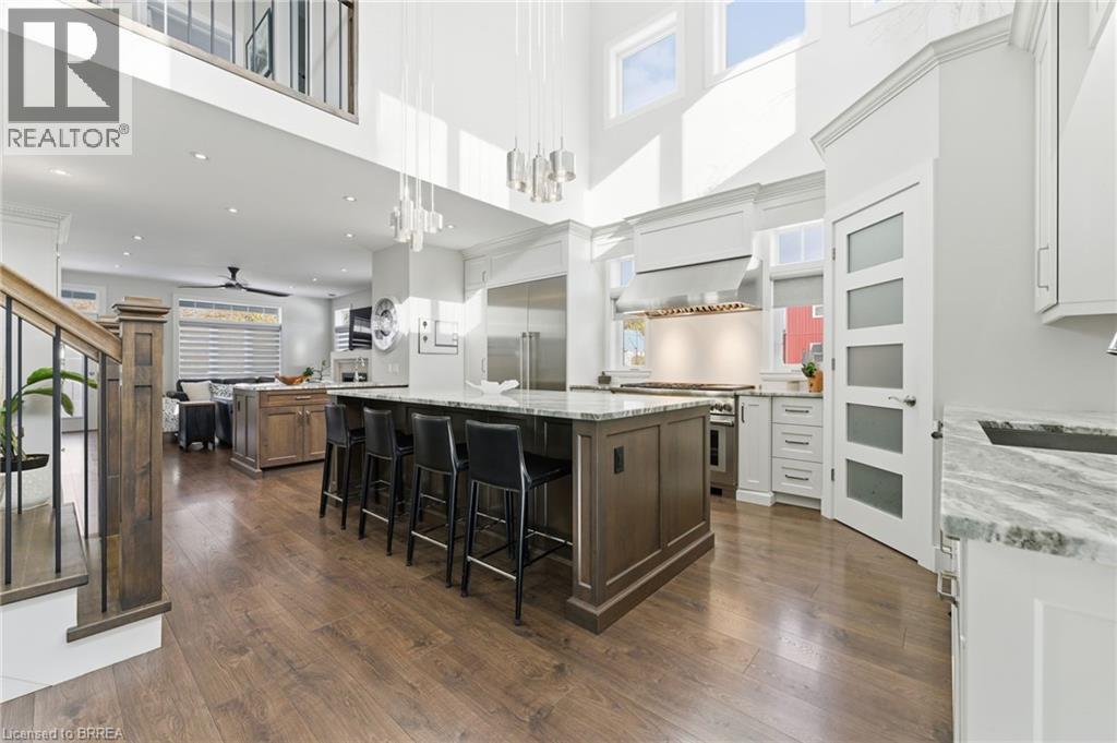 8 ARNOLD Street, Turkey Point, Ontario