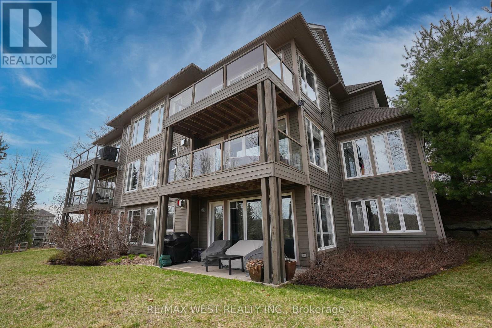 201 - 1 Tree Tops Lane, Huntsville, Ontario  P1H 1A9 - Photo 12 - X12805020