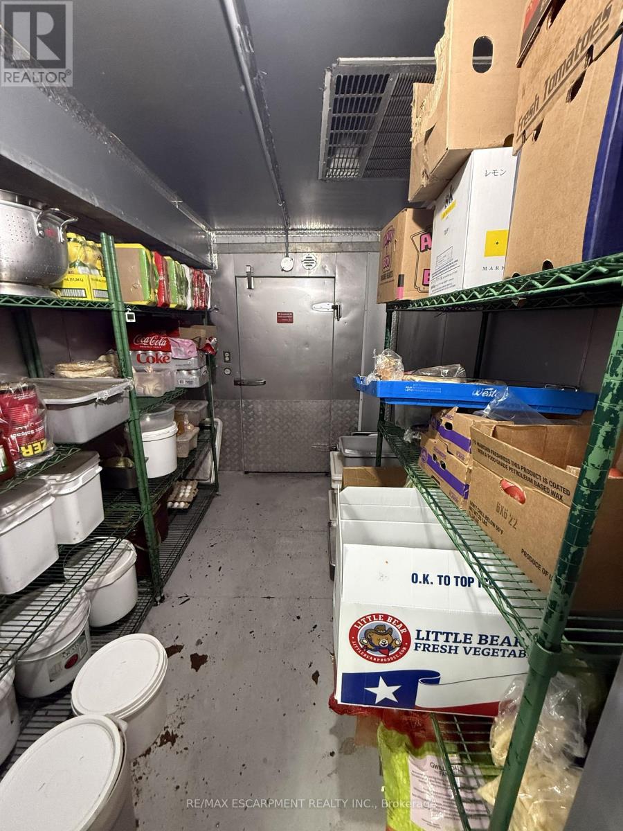 197 Locke Street S, Hamilton, Ontario  L8P 1B5 - Photo 20 - X12805060