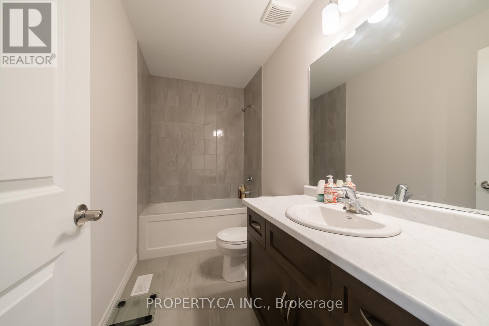 107 Dennis Drive, West Lincoln (Smithville), Ontario  L0R 2A0 - Photo 20 - X12805090