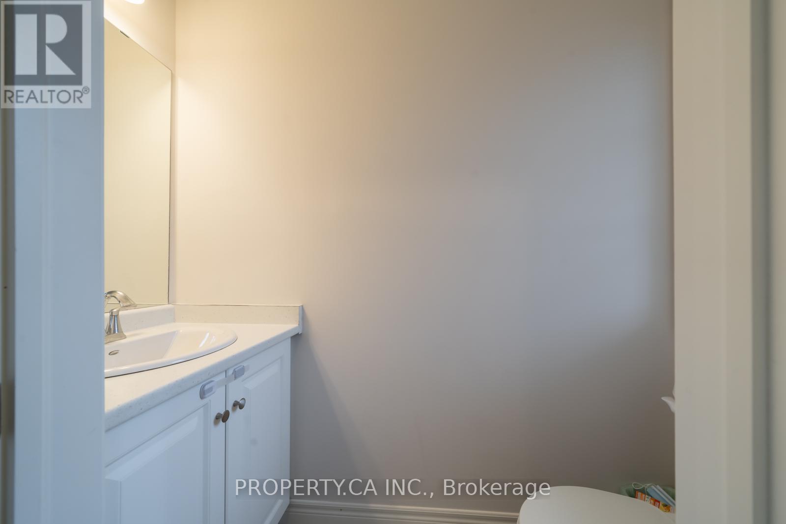 107 Dennis Drive, West Lincoln (Smithville), Ontario  L0R 2A0 - Photo 8 - X12805090