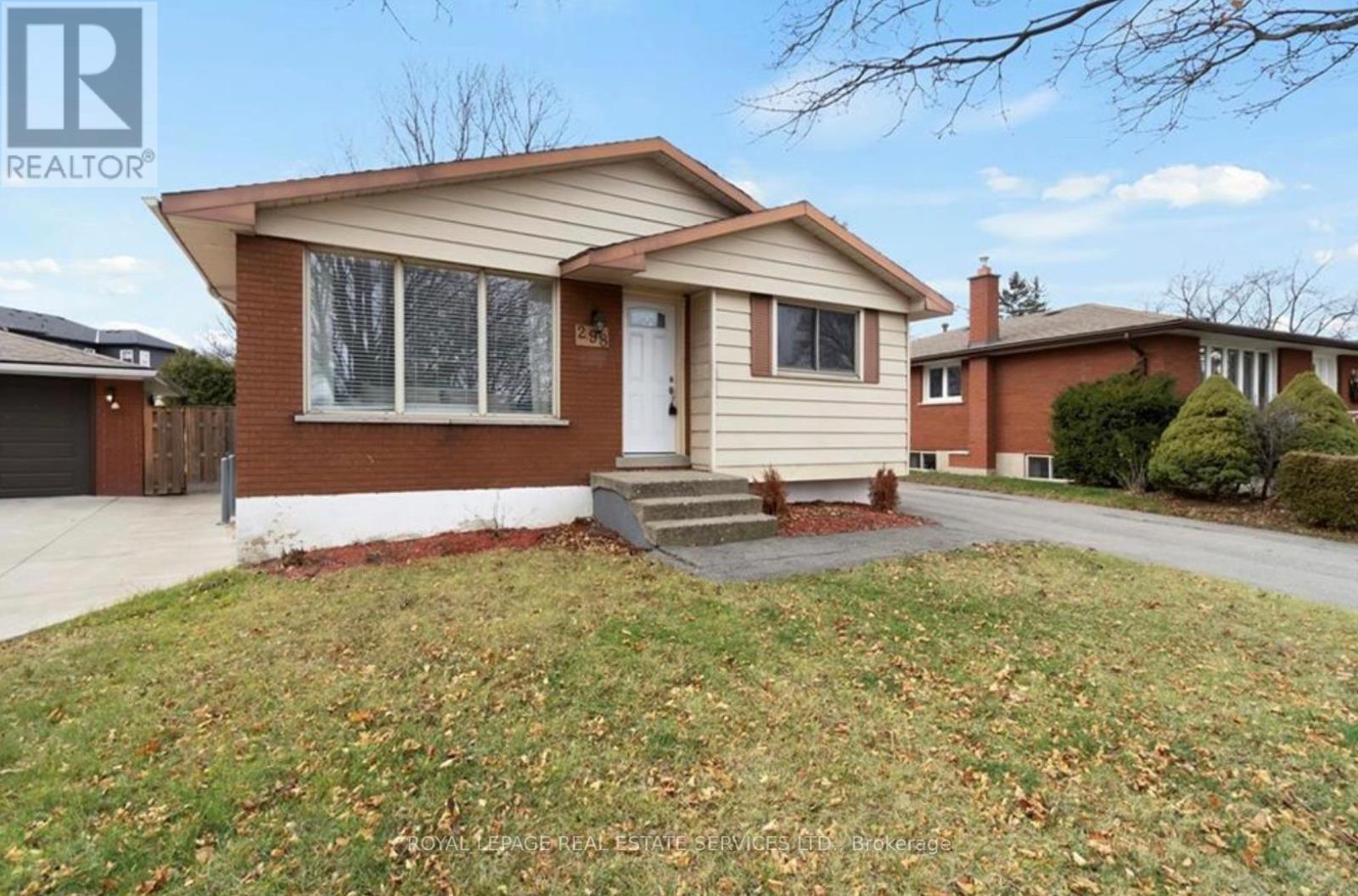 Main - 298 West 18th Street, Hamilton, Ontario  L9C 4H2 - Photo 18 - X12805116