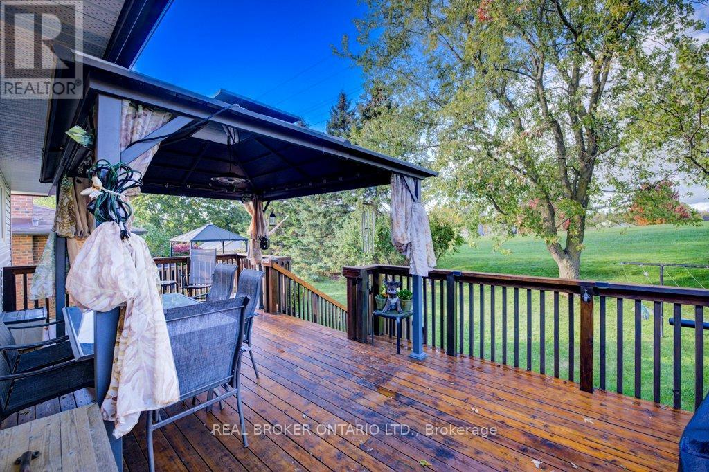 34 Willow Green Court, Kitchener, Ontario  N2N 1W6 - Photo 32 - X12805160