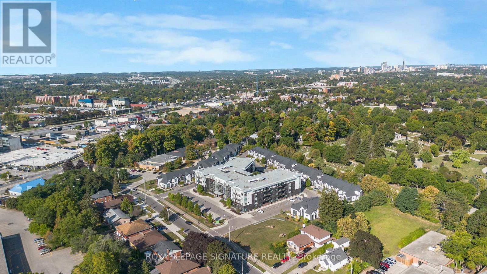 211 - 110 Fergus Avenue, Kitchener, Ontario  N2A 0K9 - Photo 2 - X12805192