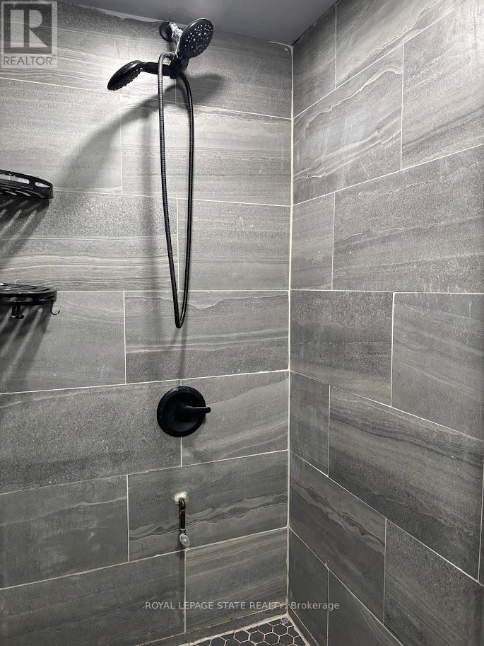 4789 St Clair Avenue, Niagara Falls, Ontario  L2E 3T2 - Photo 22 - X12805222