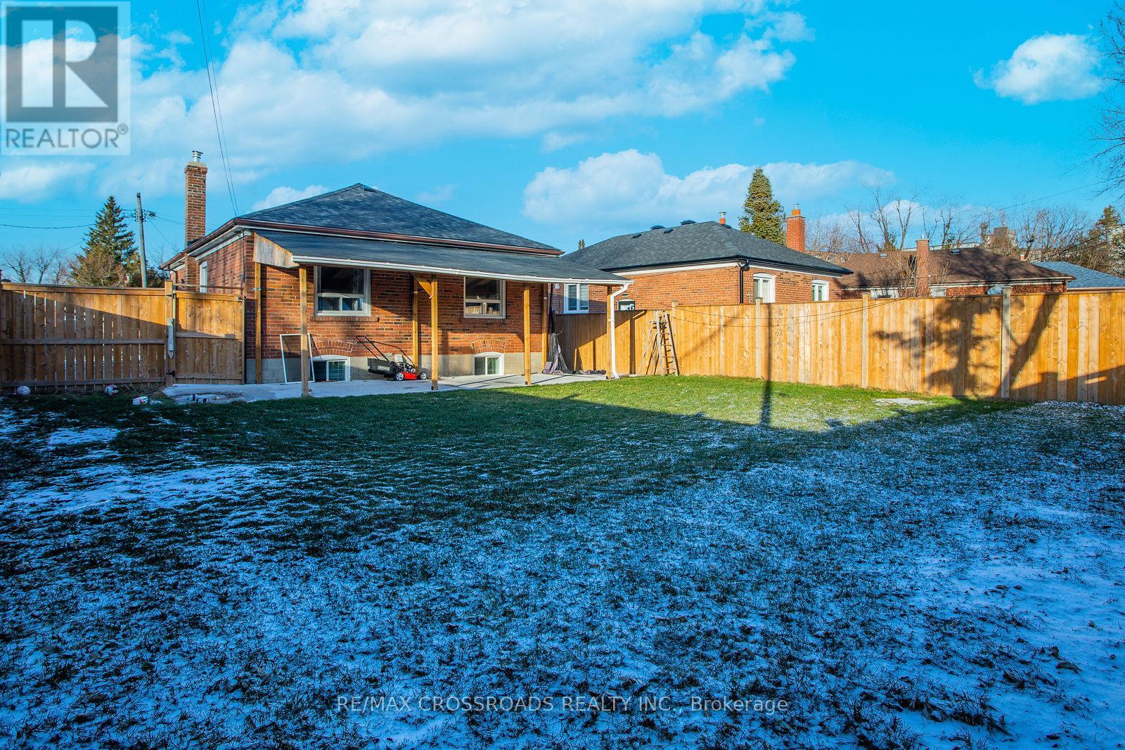 17 Strode Drive, Toronto, Ontario  M1J 1L8 - Photo 22 - E12712094