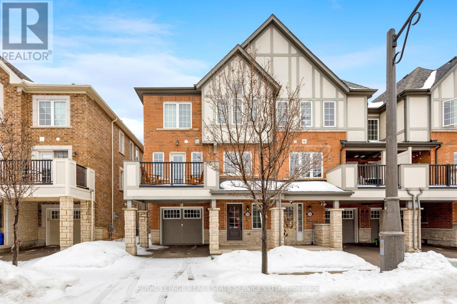 220 SARAH CLINE DRIVE, Oakville, Ontario