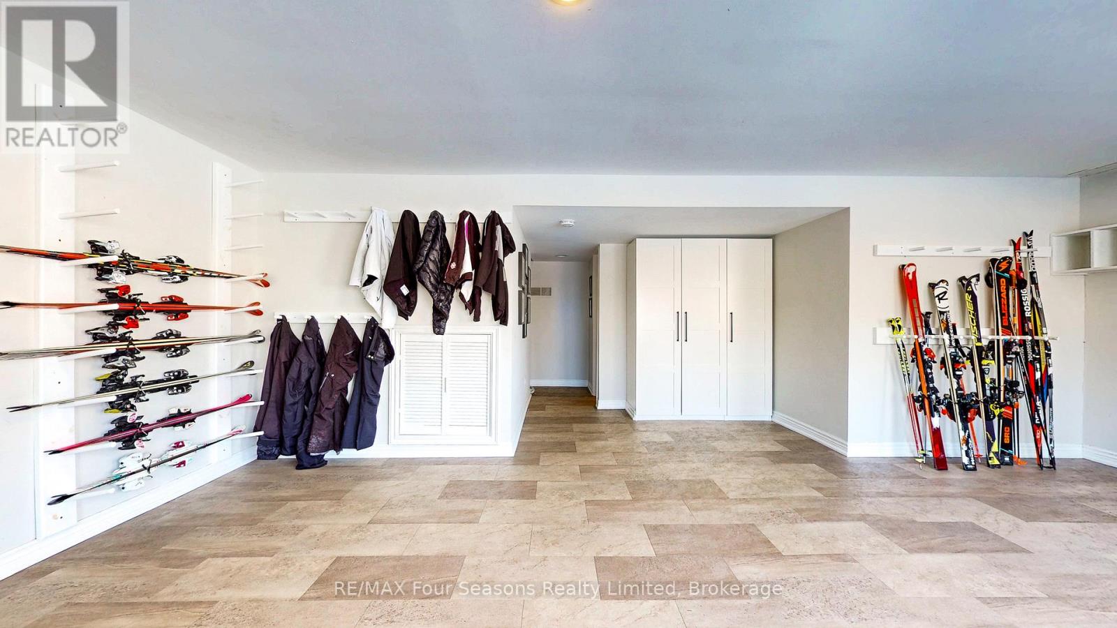 11 - 1945 Nottawasaga Concession 10 S, Clearview, Ontario L0M 1H0 - Photo 16 - S12805288