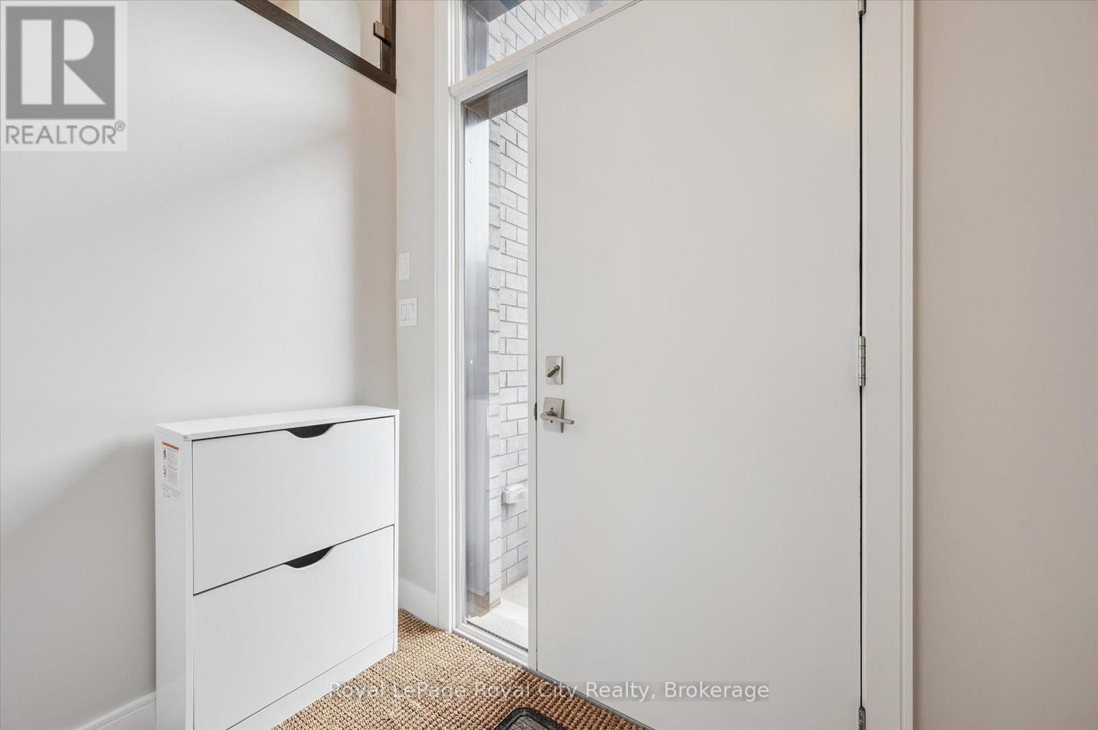 25 - 60 Arkell Road, Guelph, Ontario  N1L 0N7 - Photo 3 - X12805290