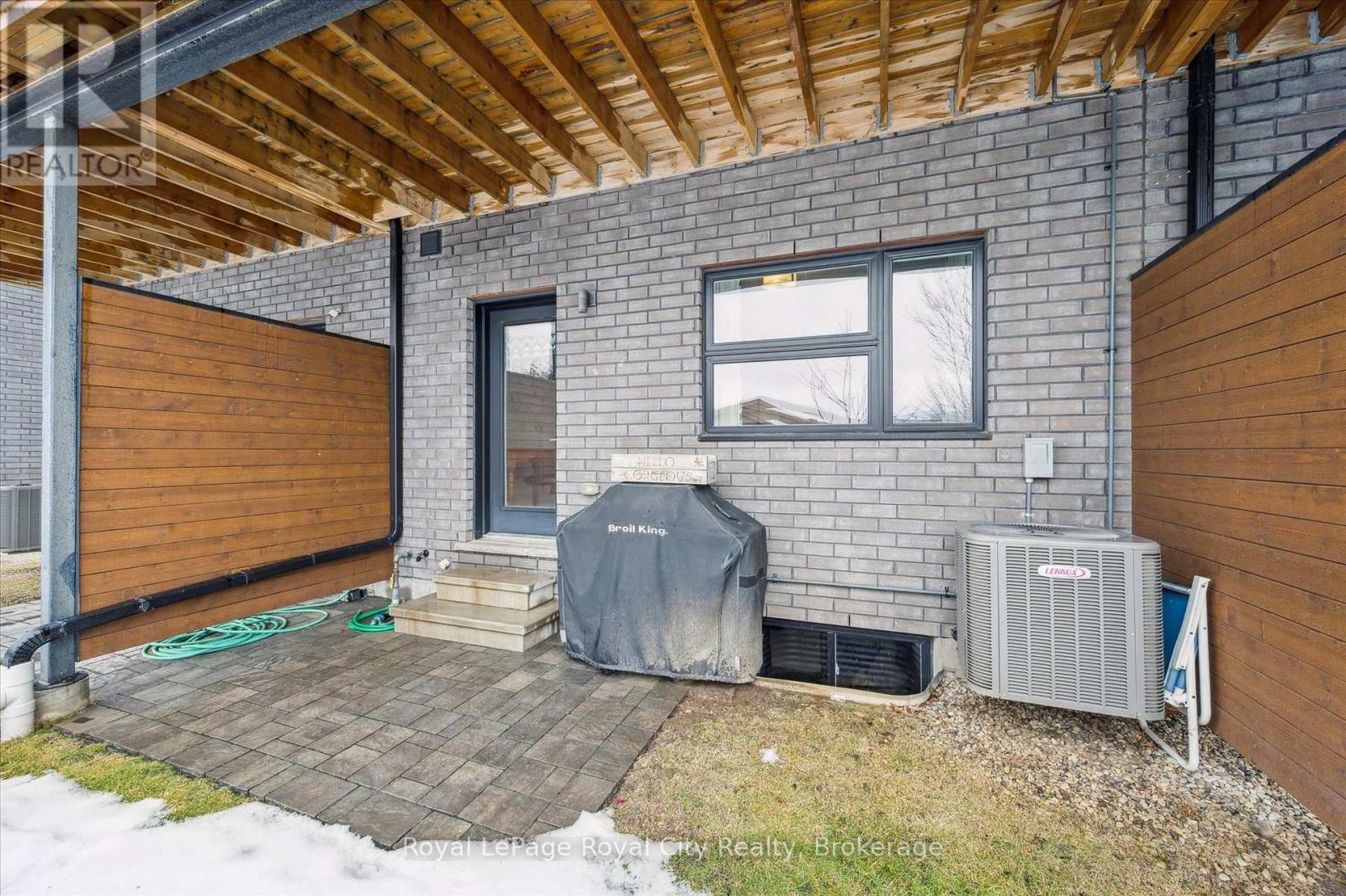 25 - 60 Arkell Road, Guelph, Ontario  N1L 0N7 - Photo 45 - X12805290