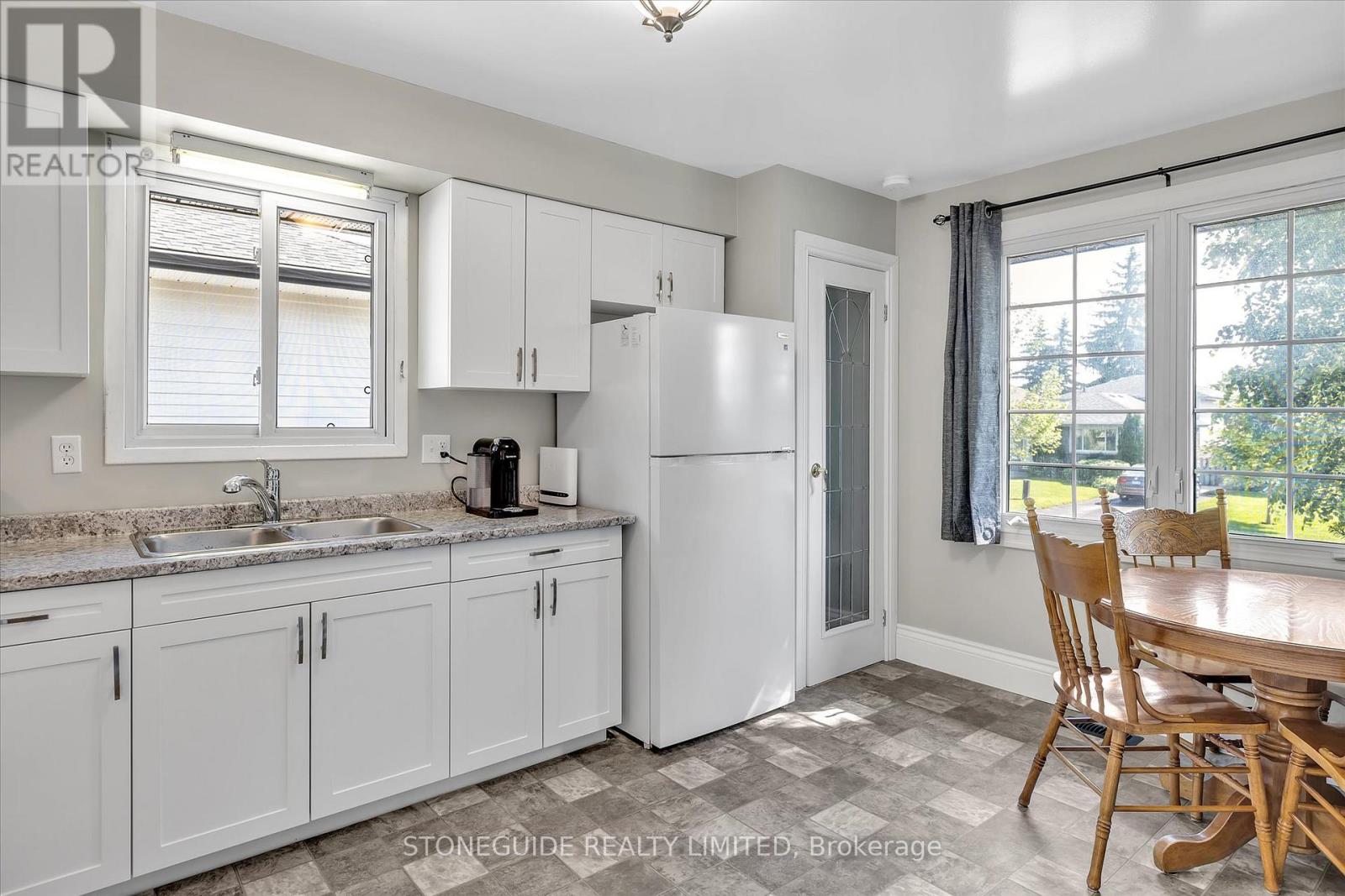 2047 Foxfarm Road, Peterborough (Monaghan Ward 2), Ontario  K9K 1P8 - Photo 16 - X12805286