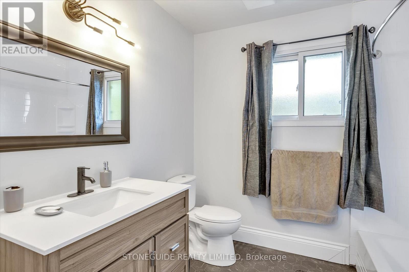 2047 Foxfarm Road, Peterborough (Monaghan Ward 2), Ontario  K9K 1P8 - Photo 20 - X12805286