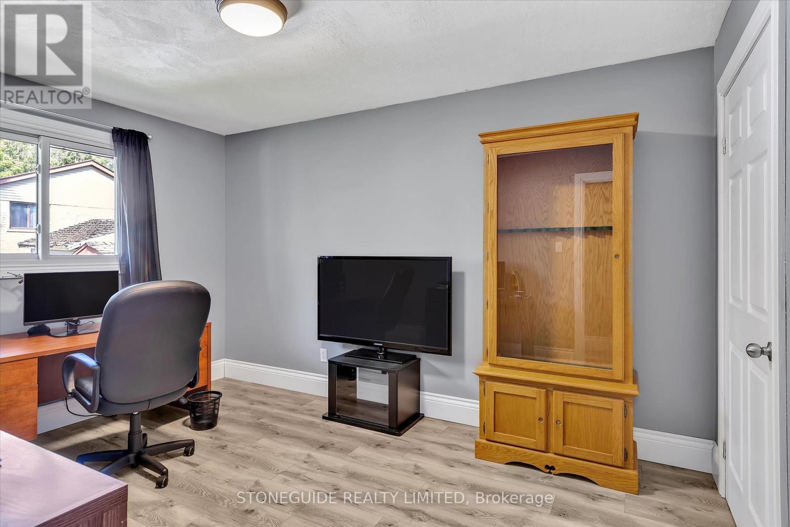 2047 Foxfarm Road, Peterborough (Monaghan Ward 2), Ontario  K9K 1P8 - Photo 22 - X12805286