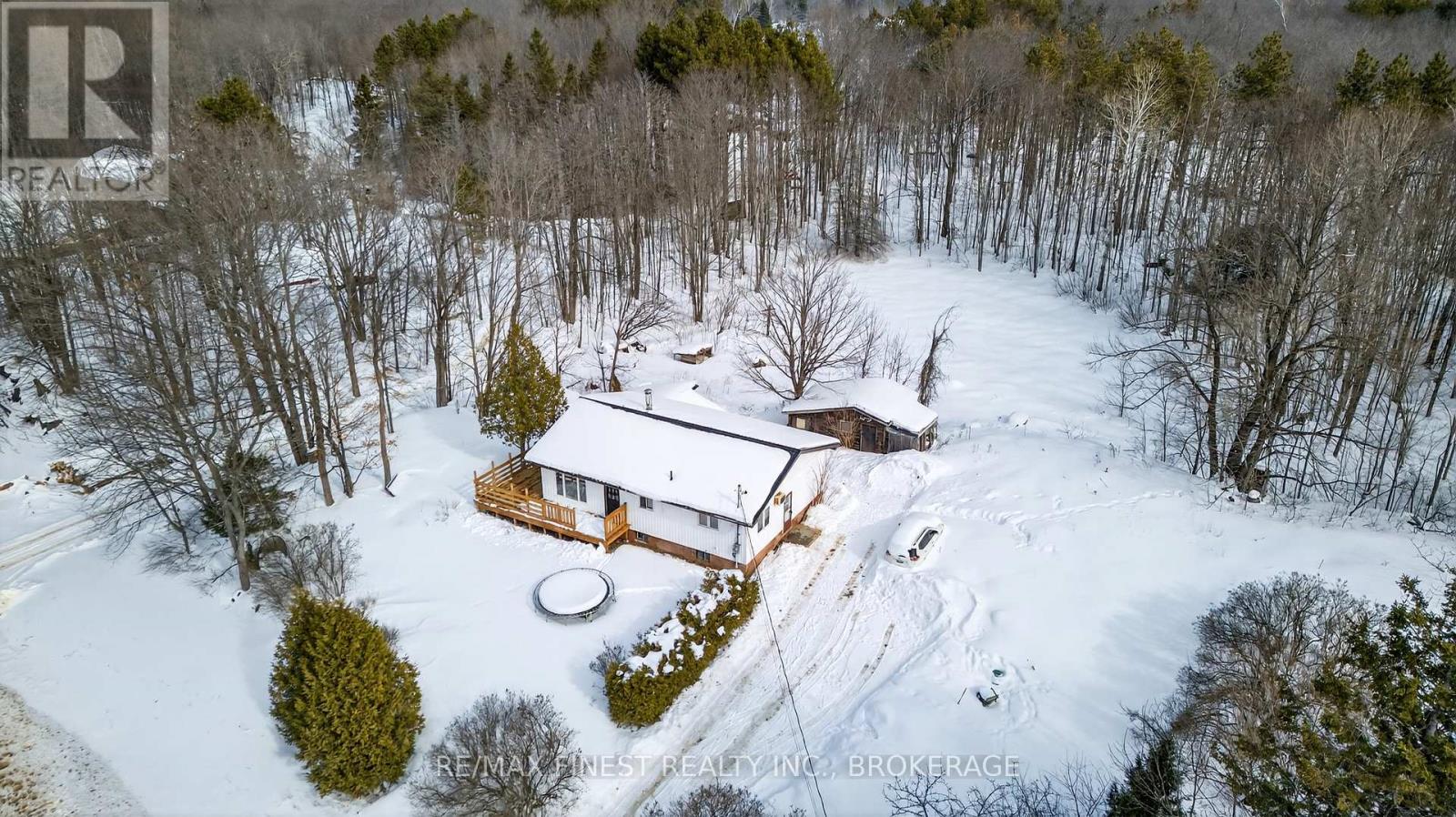 12452 Road 38 Road, Frontenac (Frontenac South), Ontario  K0H 2V0 - Photo 2 - X12805250