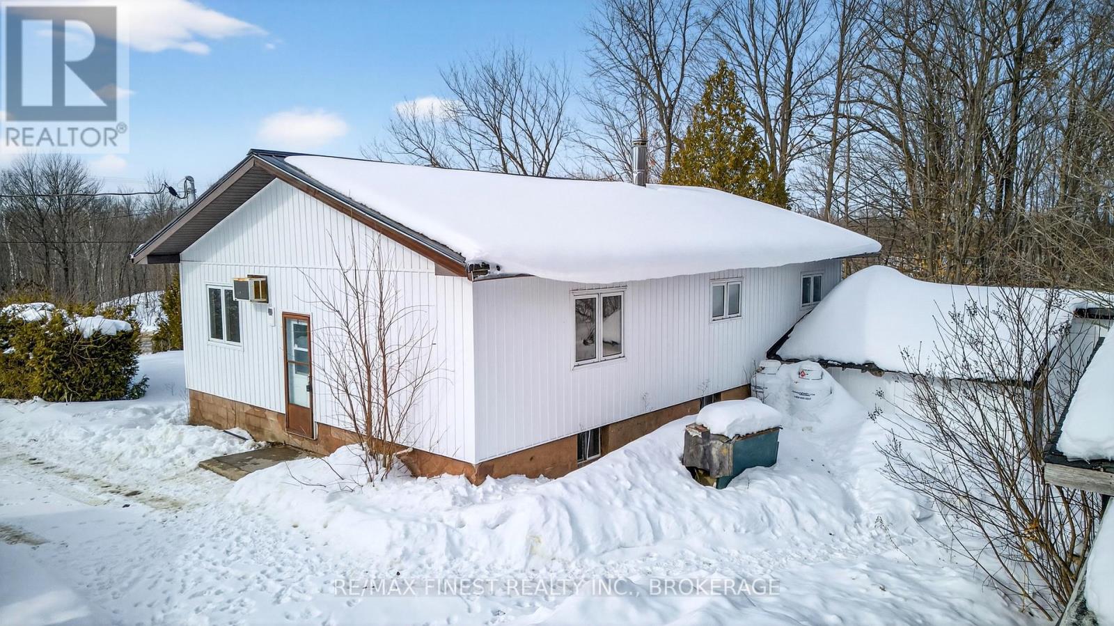 12452 Road 38 Road, Frontenac (Frontenac South), Ontario  K0H 2V0 - Photo 31 - X12805250