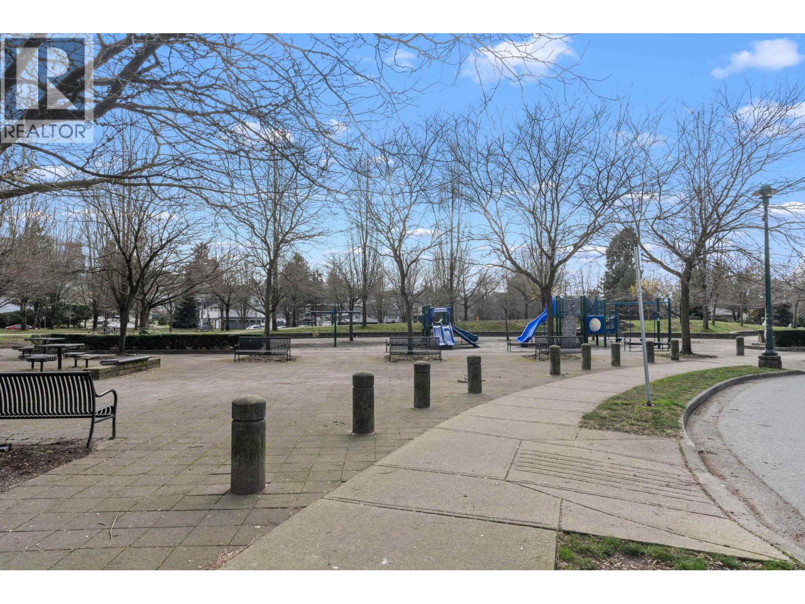 1703 3663 Crowley Drive, Vancouver, British Columbia  V5R 6H4 - Photo 23 - R3091570