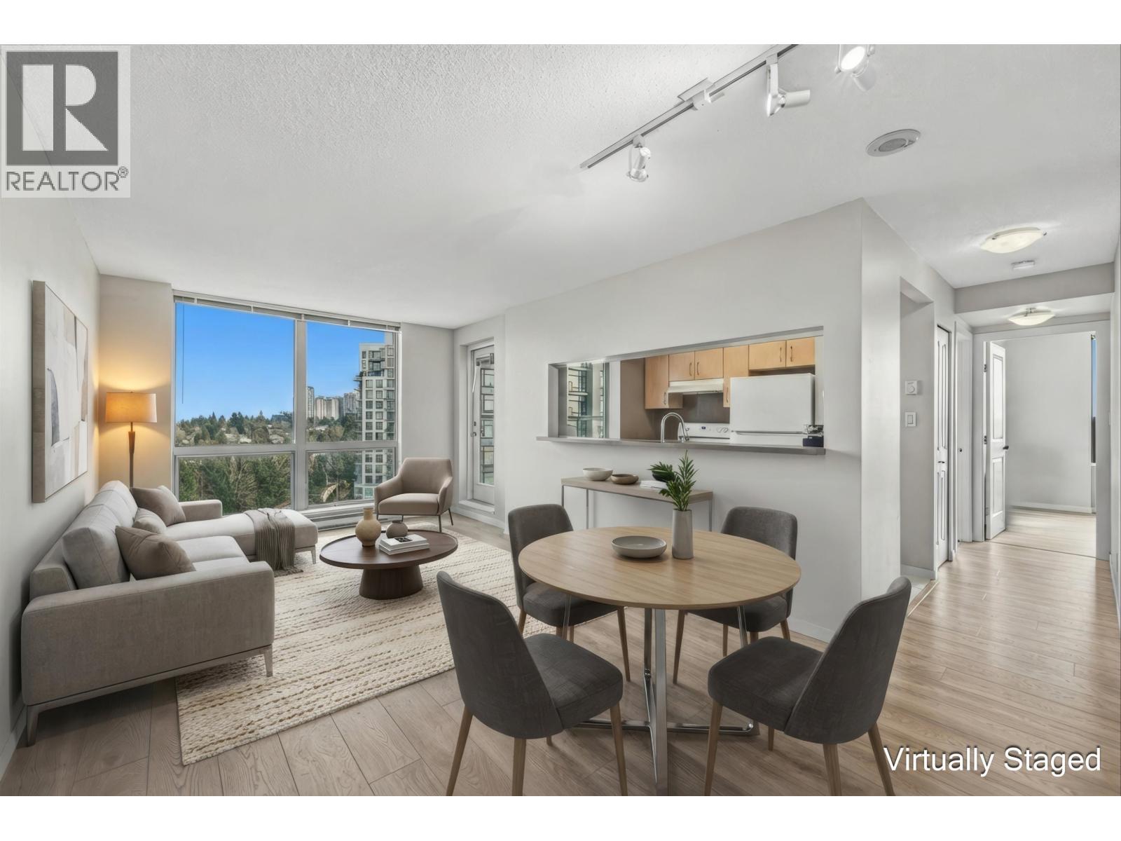 1703 3663 Crowley Drive, Vancouver, British Columbia  V5R 6H4 - Photo 5 - R3091570