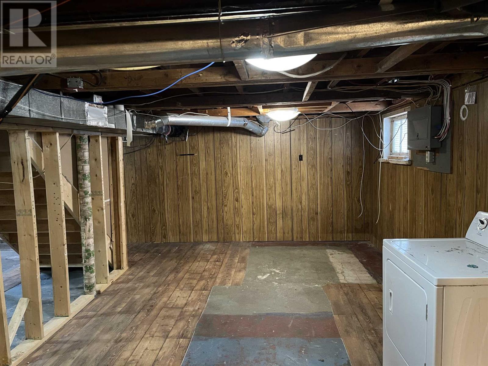 348 First Ave, Sault Ste. Marie, Ontario P6C 4P1 - Photo 14 - SM260325