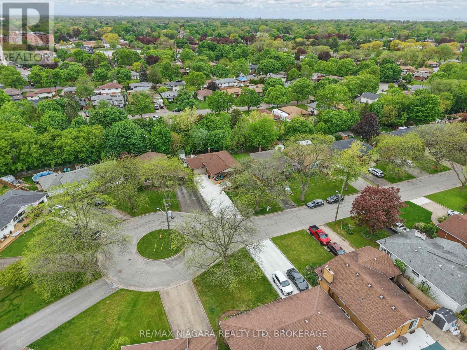 84 Regent Drive, St. Catharines, Ontario  L2M 3L7 - Photo 10 - X12476505