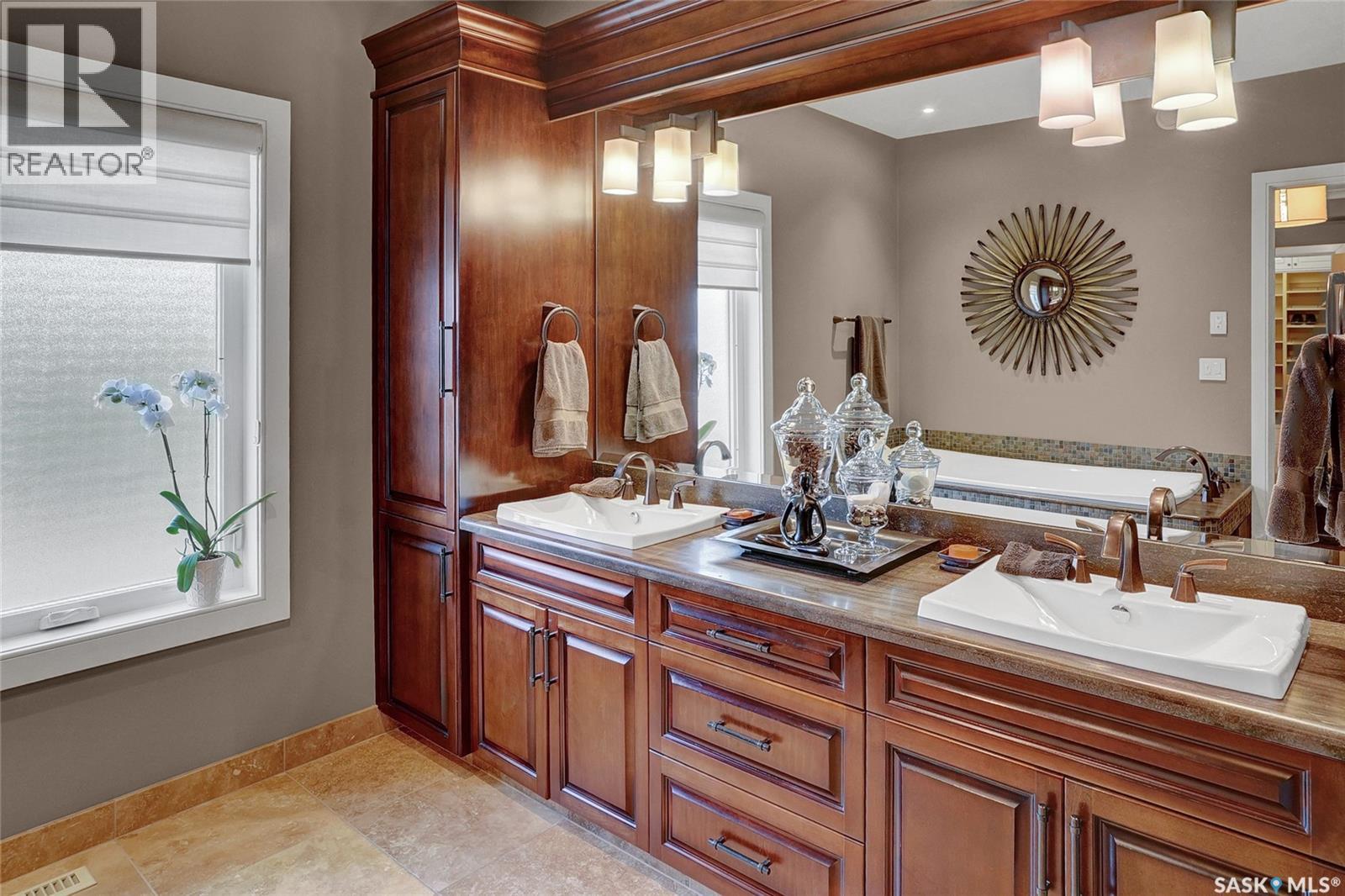 1&2 1590 4th Avenue Nw, Moose Jaw, Saskatchewan  S6J 0A5 - Photo 31 - SK028852