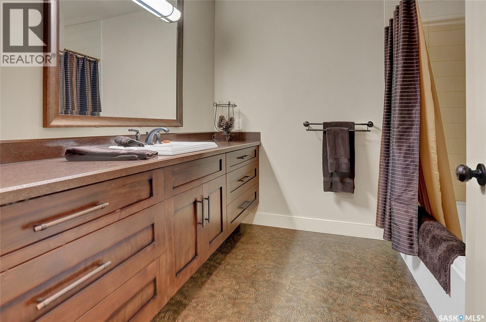 1&2 1590 4th Avenue Nw, Moose Jaw, Saskatchewan  S6J 0A5 - Photo 46 - SK028852