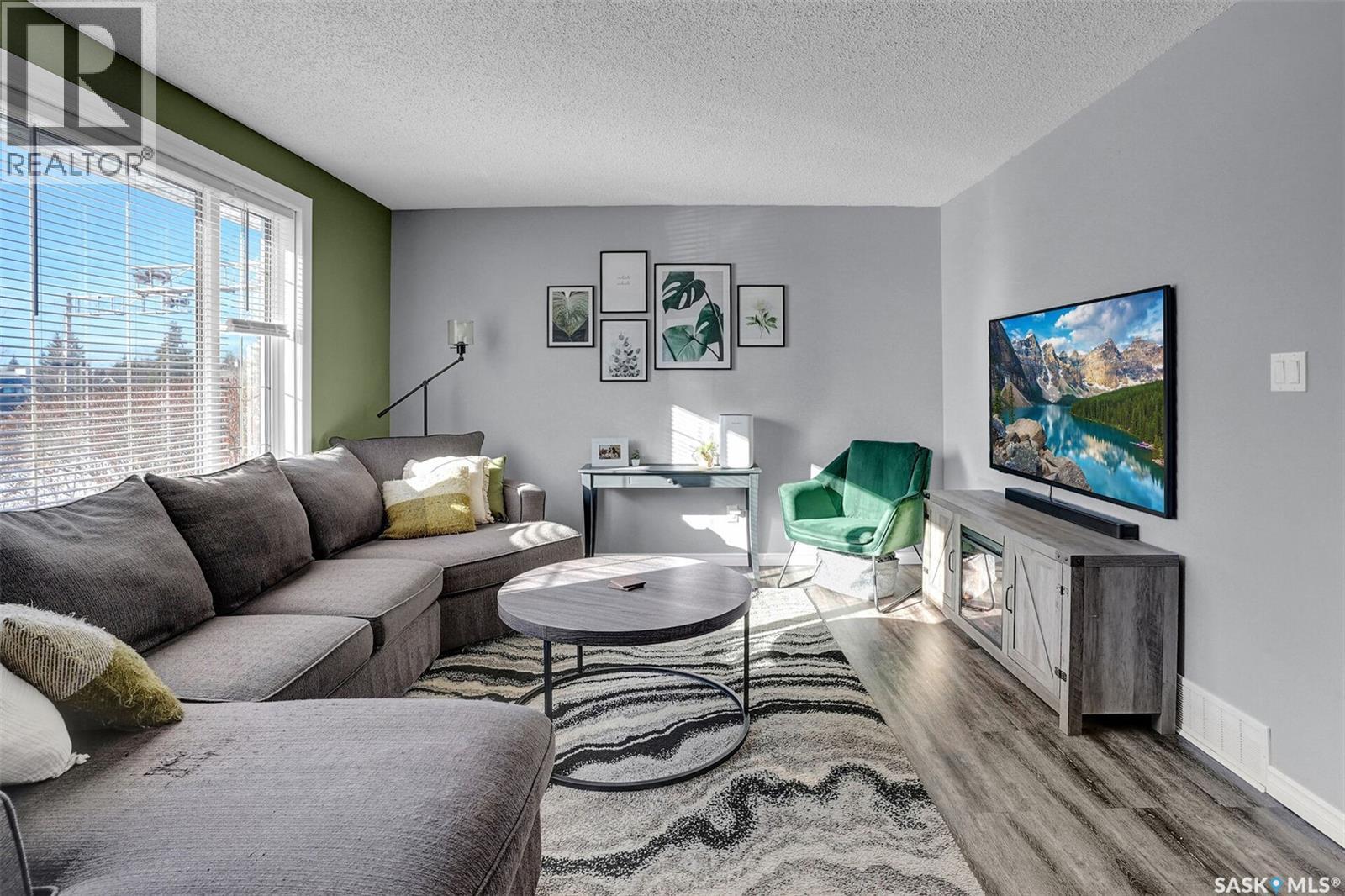 590 Rink Avenue, Regina, Saskatchewan  S4X 2E9 - Photo 4 - SK028849