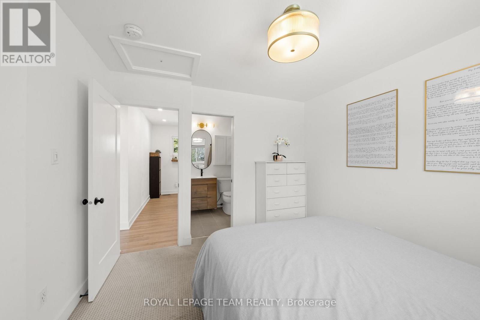 5286 Hillcrest Drive, Ottawa, Ontario  K4M 1E9 - Photo 13 - X12805312