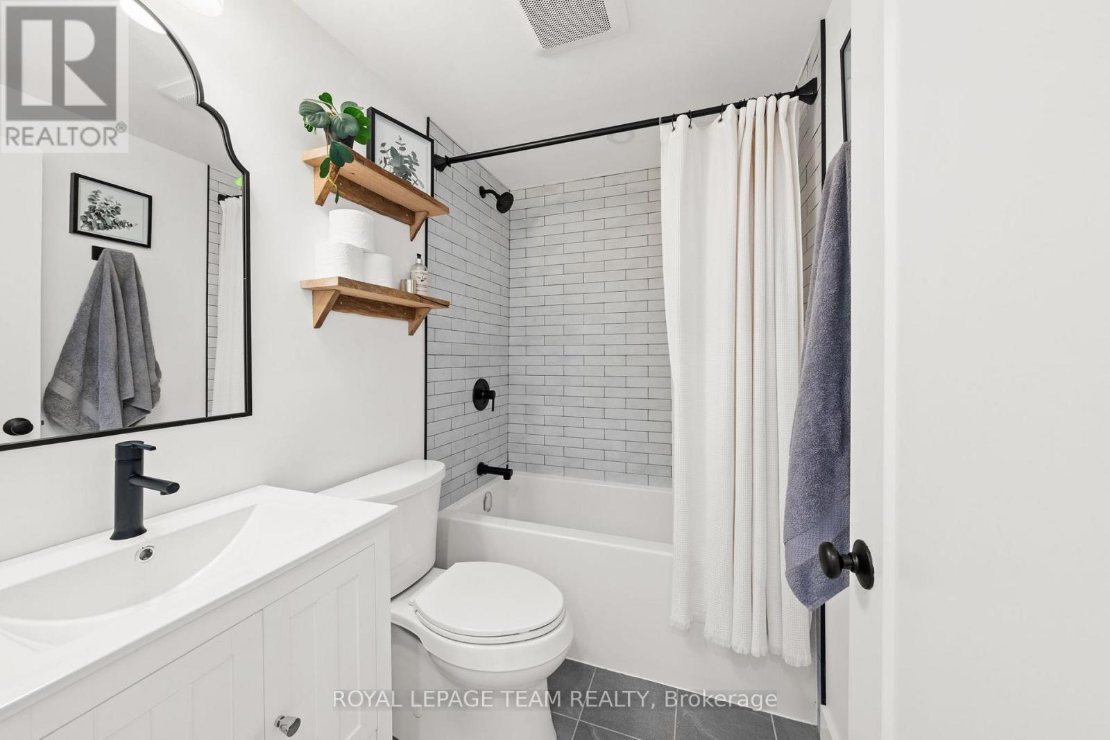 5286 Hillcrest Drive, Ottawa, Ontario  K4M 1E9 - Photo 22 - X12805312