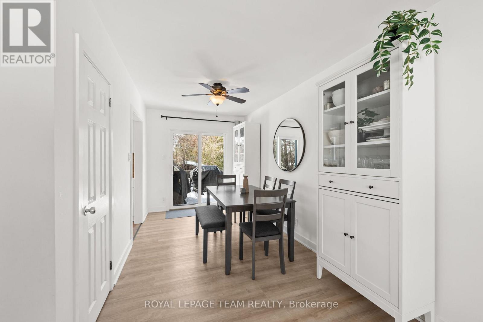 5286 Hillcrest Drive, Ottawa, Ontario  K4M 1E9 - Photo 8 - X12805312